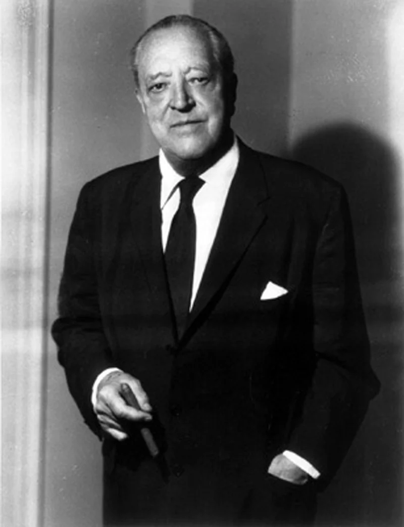 Mies van der Rohe: Obras, Biografia e Legado do Gênio Modernista